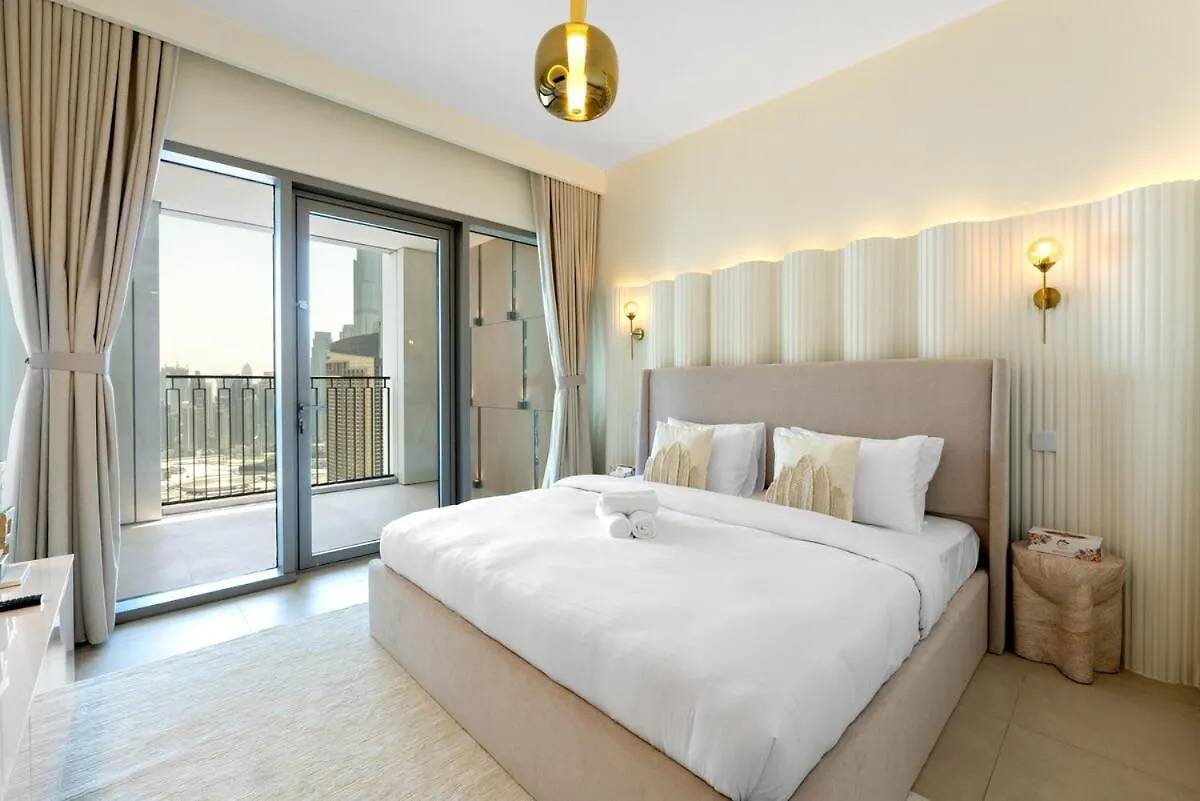 Luxury Burj & Fountain View 3 Bedroom Apartment Dubaj 0*,